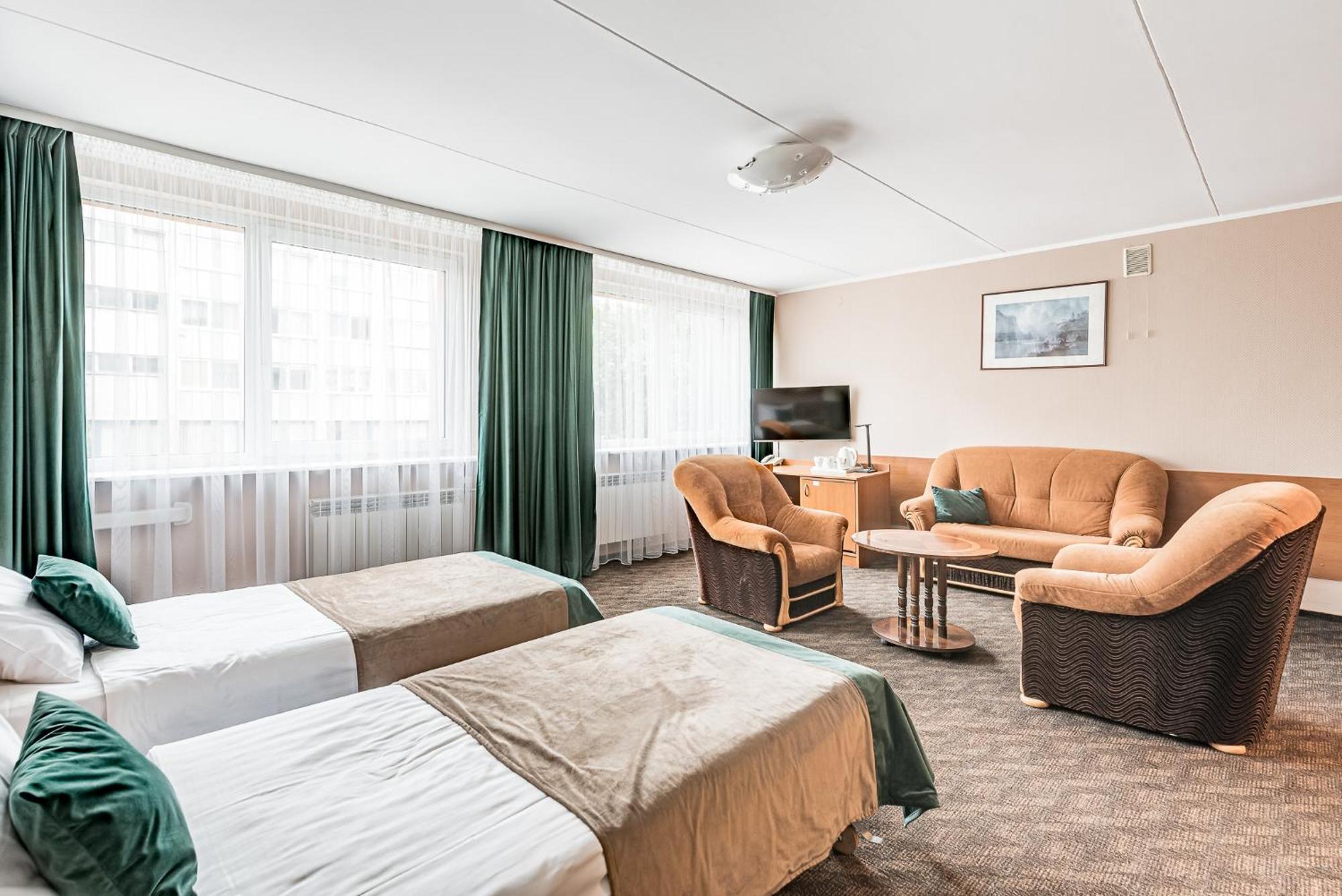 Hotel Zemaites Вильнюс Экстерьер фото