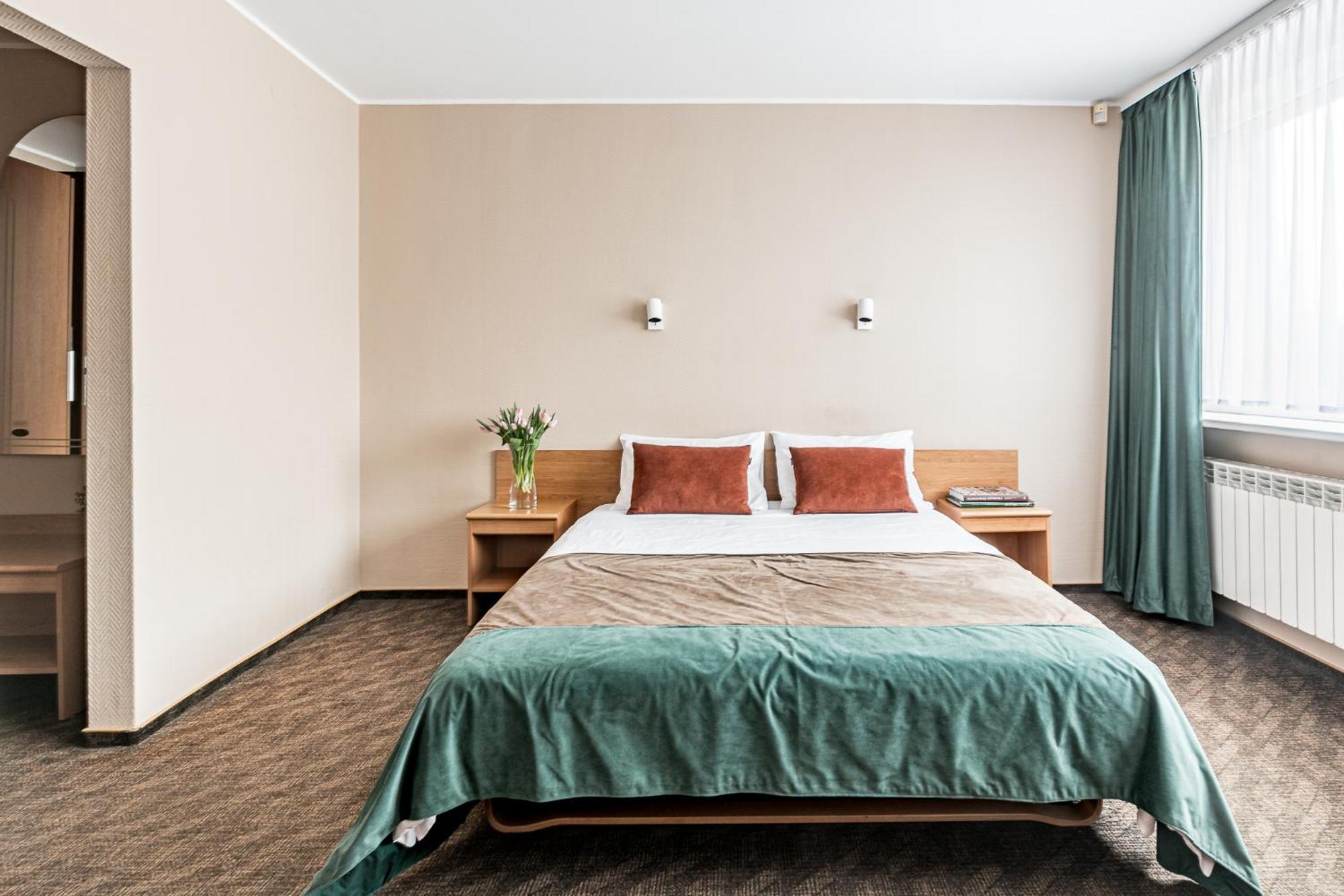 Hotel Zemaites Вильнюс Экстерьер фото