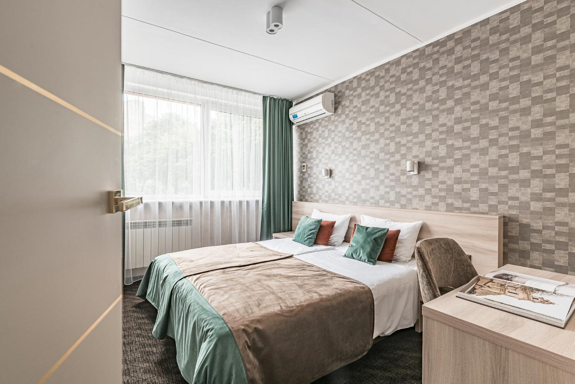 Hotel Zemaites Вильнюс Экстерьер фото